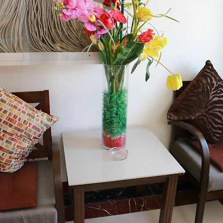 C Tower Studio Apartments Puerto Princesa Luaran gambar