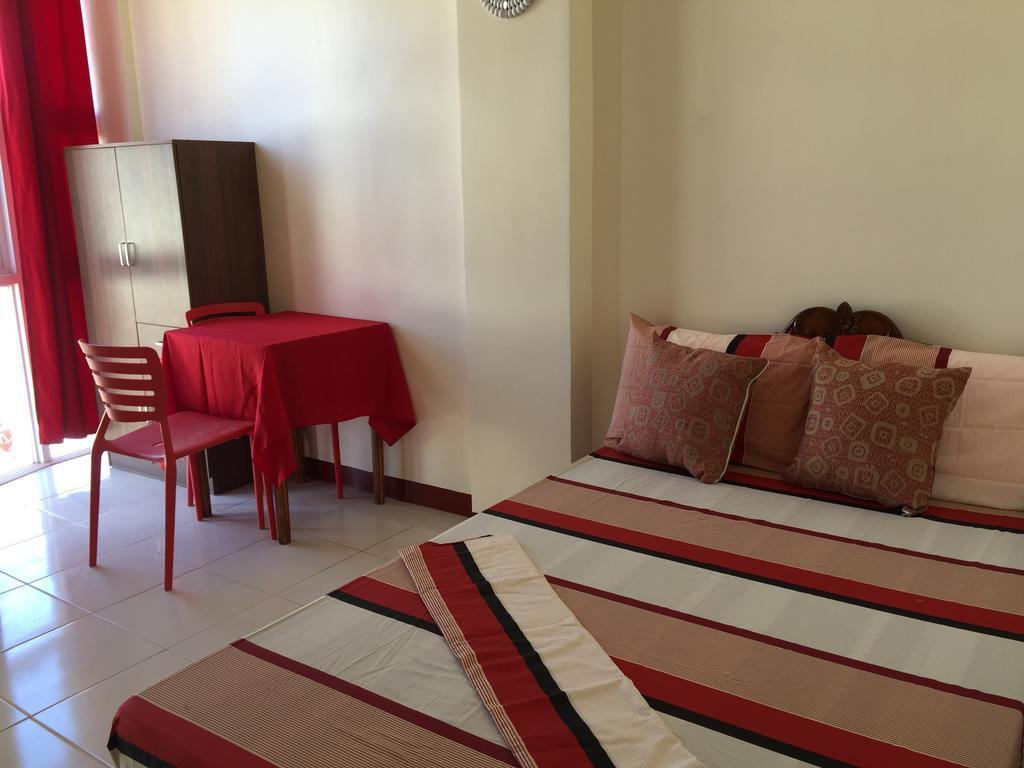 C Tower Studio Apartments Puerto Princesa Luaran gambar