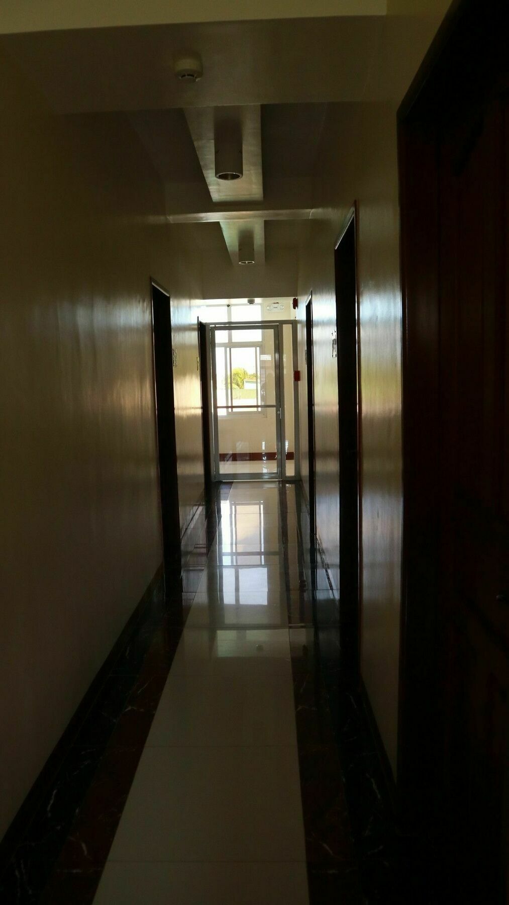 C Tower Studio Apartments Puerto Princesa Luaran gambar