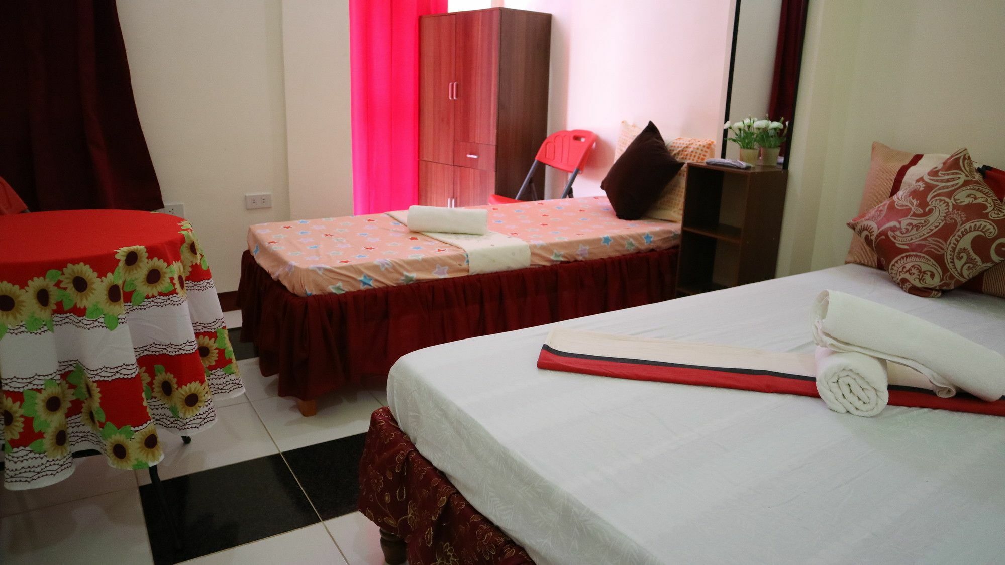 C Tower Studio Apartments Puerto Princesa Luaran gambar