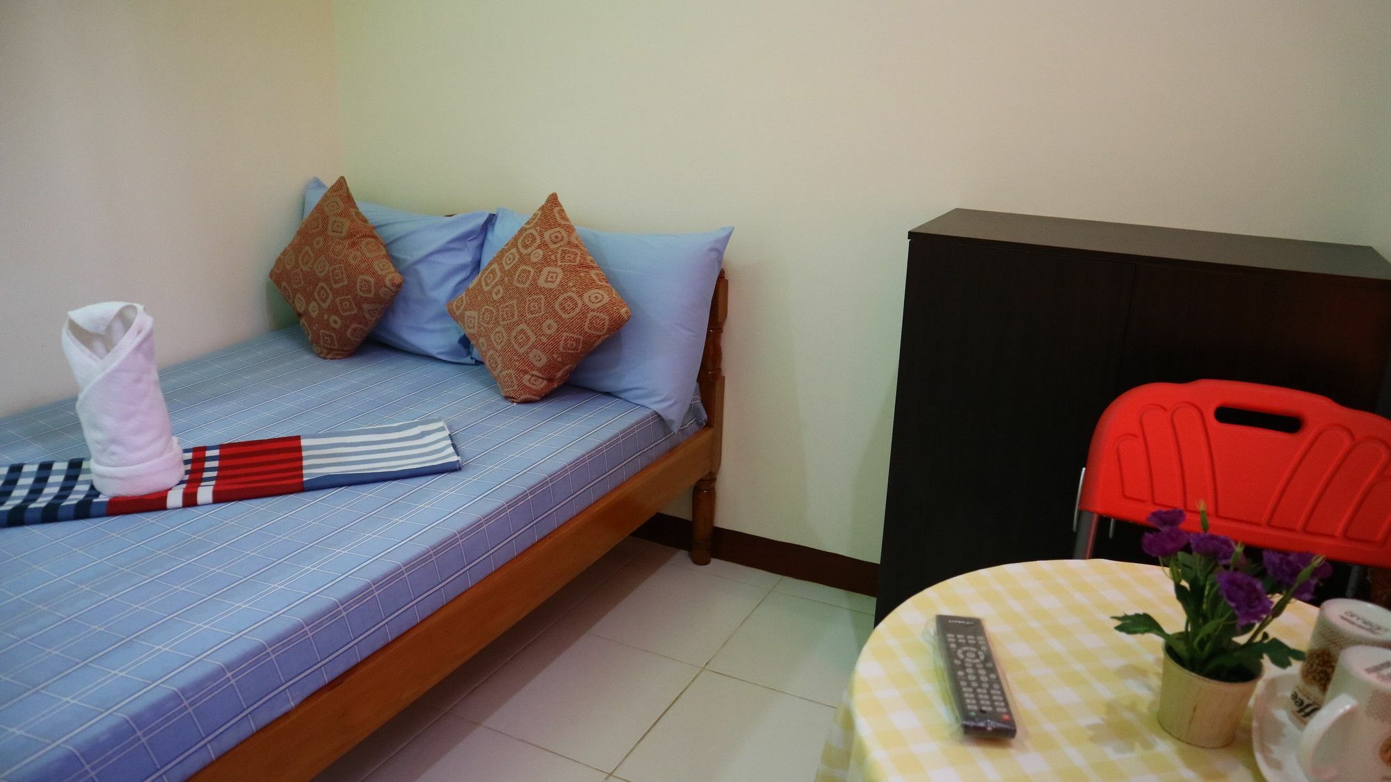 C Tower Studio Apartments Puerto Princesa Luaran gambar
